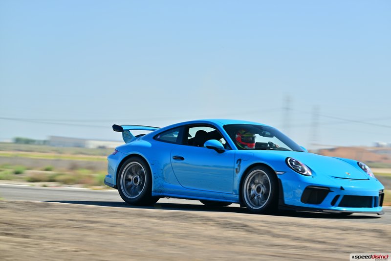 Porsche 911 GT3 RS blue
