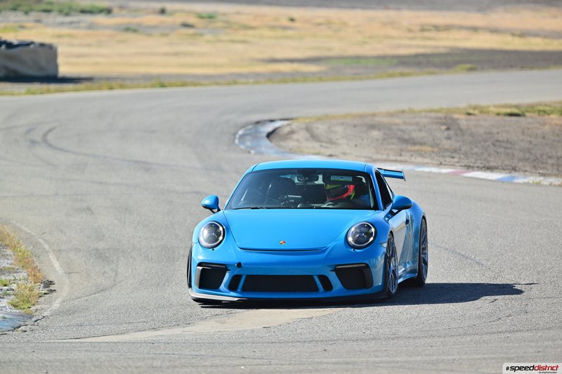 Porsche 911 GT3 RS blue
