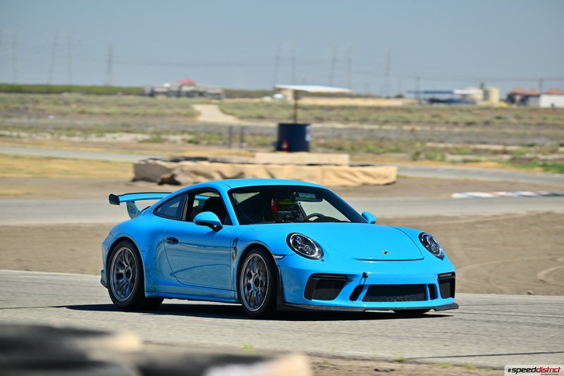 Porsche 911 GT3 RS blue