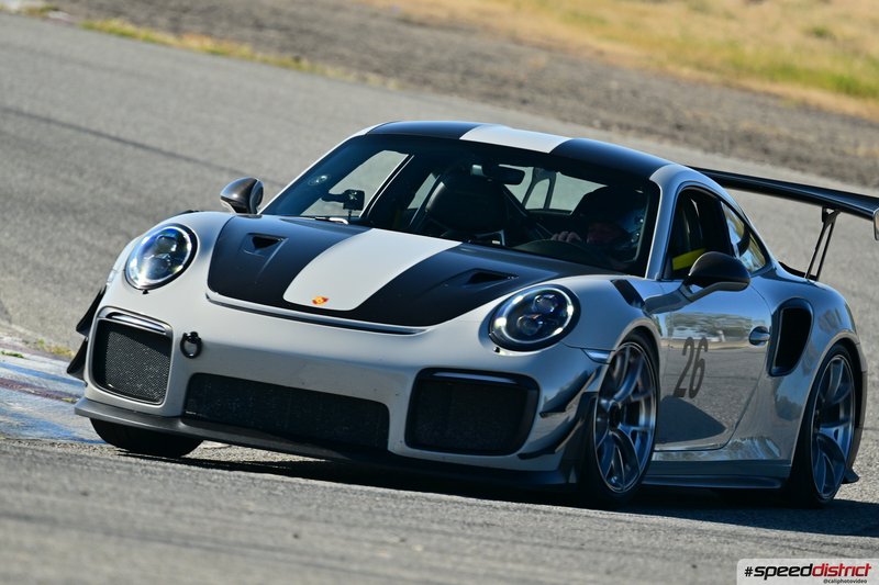 Porsche 911 GT2 RS
