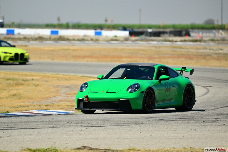 Porsche 911 GT3 RS green
