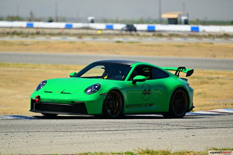 Porsche 911 GT3 RS green