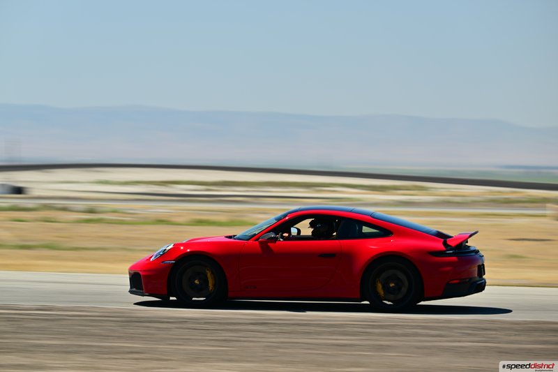 Porsche 911 GTS