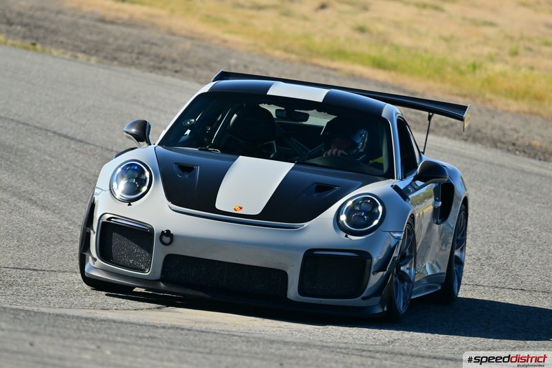 Porsche 911 GT2 RS