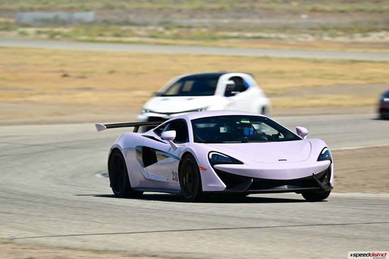 McLaren 570S