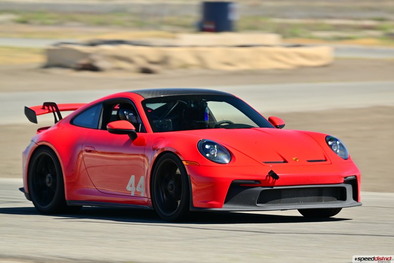 Porsche 911 GT3 RS red