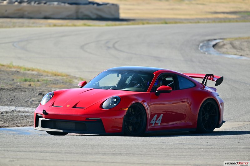 Porsche 911 GT3 RS red