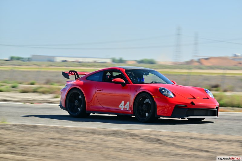 Porsche 911 GT3 RS red