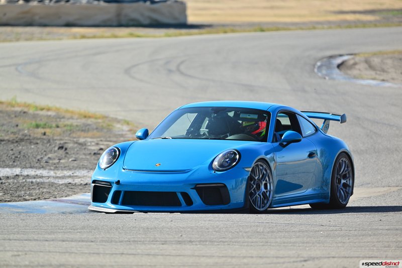 Porsche 911 GT3 RS blue