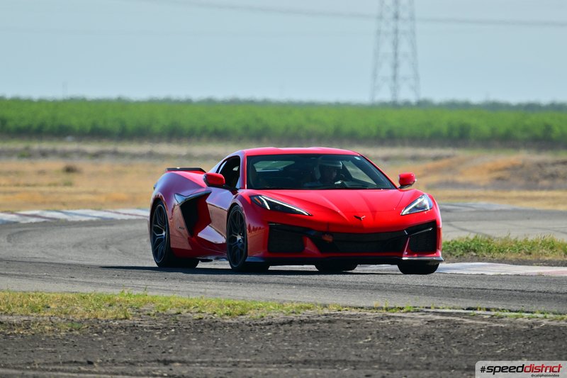 Chevrolet Corvette STI