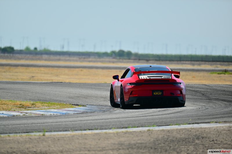 Porsche 911 GT3 RS red