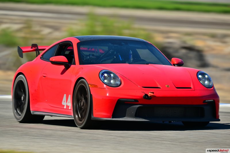 Porsche 911 GT3 RS red