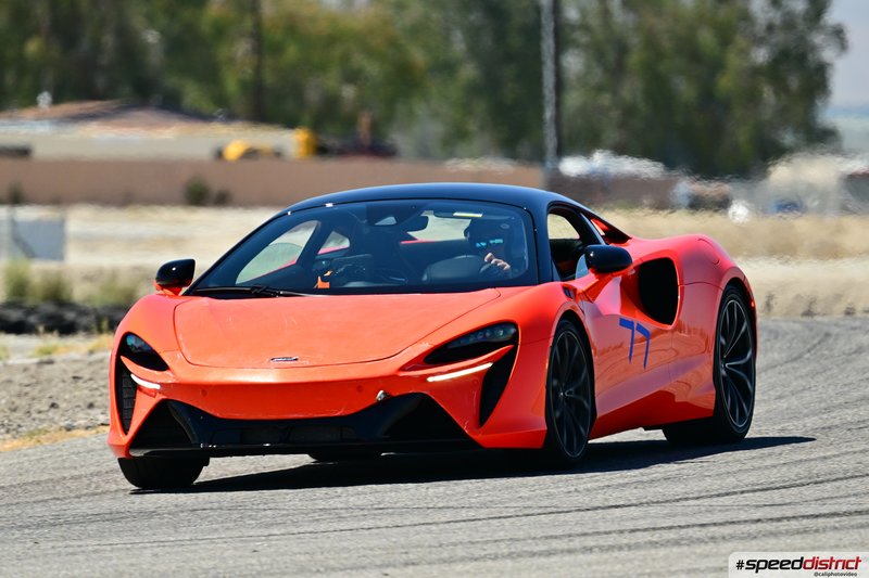 McLaren Artura