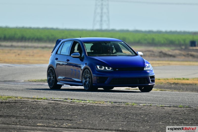 Volkswagen Golf R