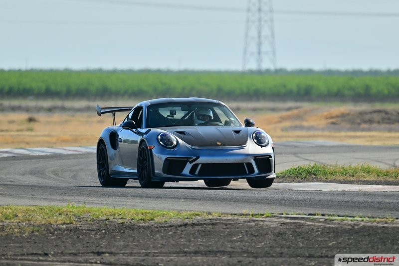 Porsche 911 GT3 RS silver