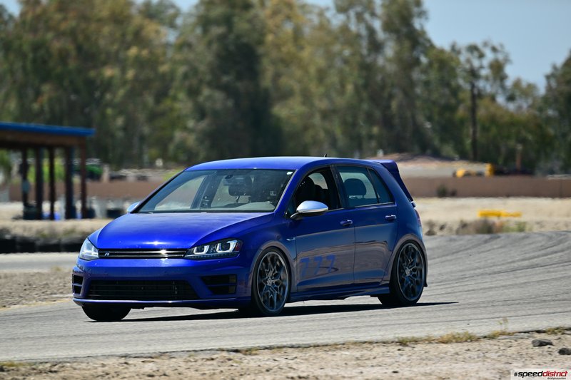 Volkswagen Golf R