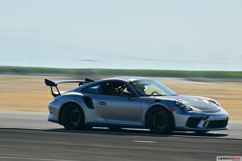 Porsche 911 GT3 RS silver