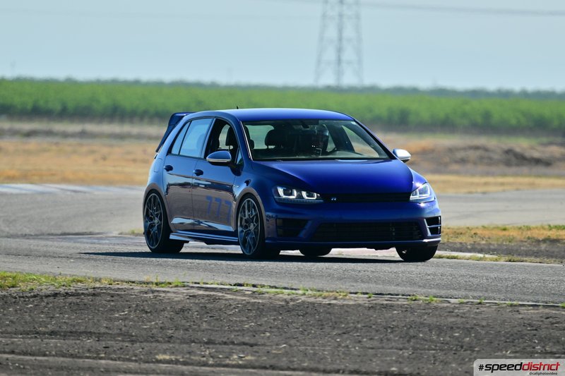Volkswagen Golf R