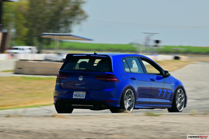 Volkswagen Golf R