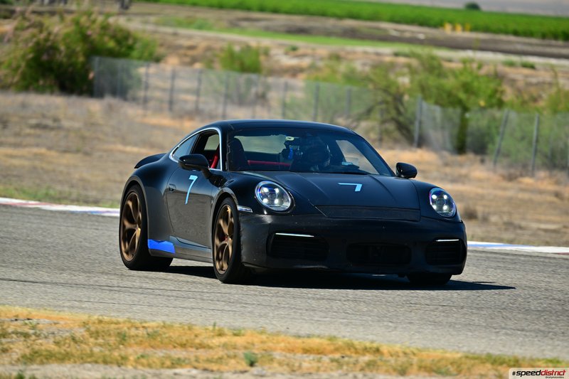 Porsche 911 GT3 RS blue