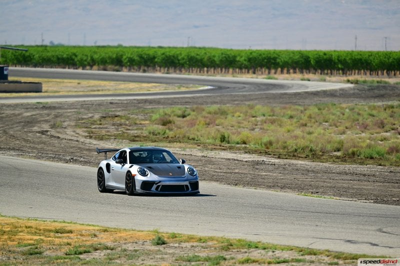 Porsche 911 GT3 RS silver