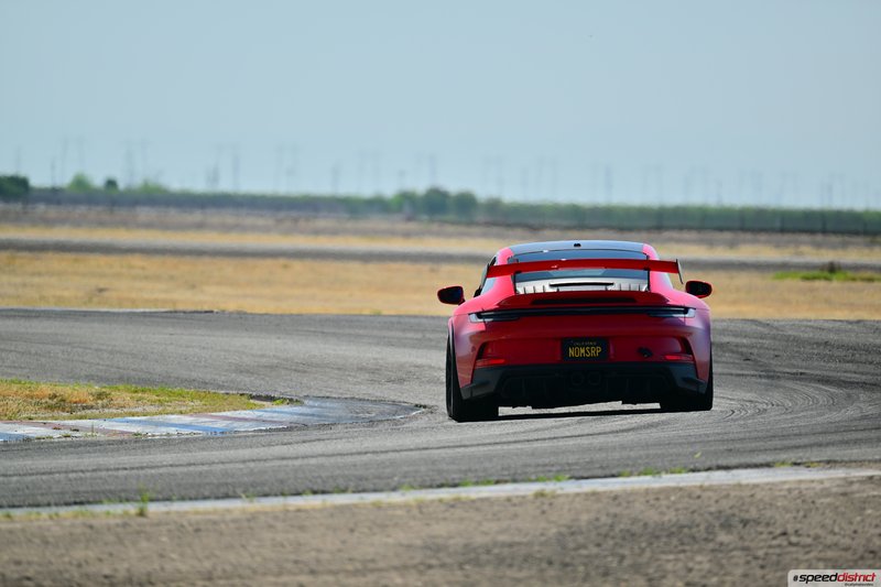 Porsche 911 GT3 RS red
