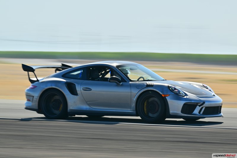 Porsche 911 GT3 RS silver