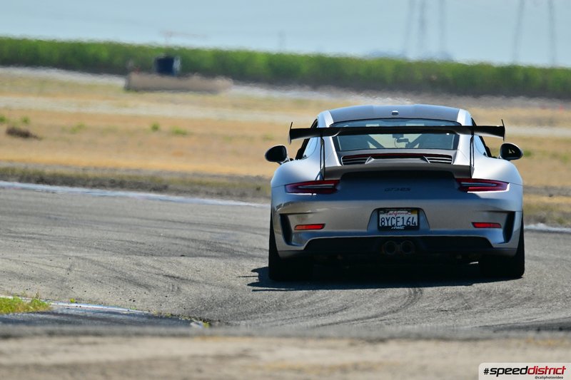 Porsche 911 GT3 RS silver