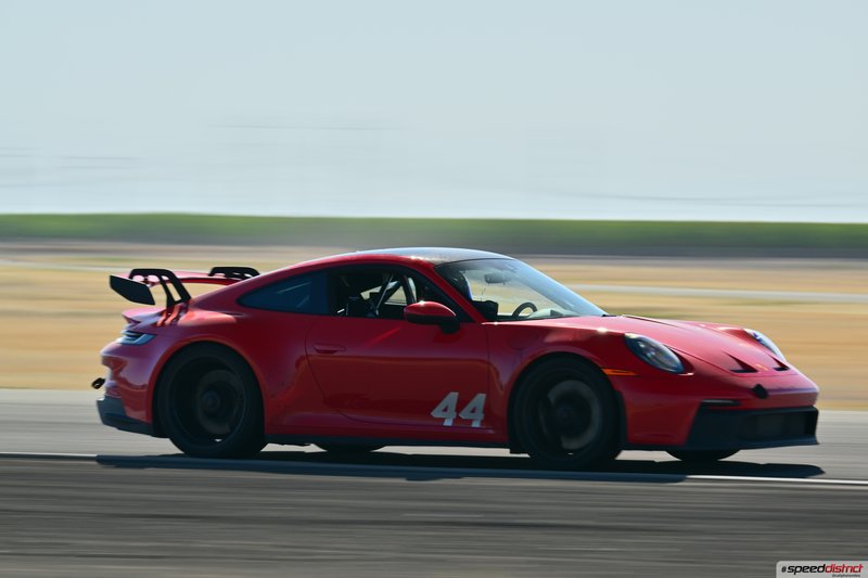 Porsche 911 GT3 RS red