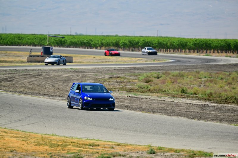 Volkswagen Golf R