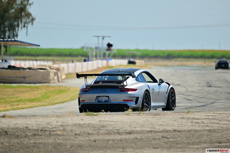 Porsche 911 GT3 RS silver
