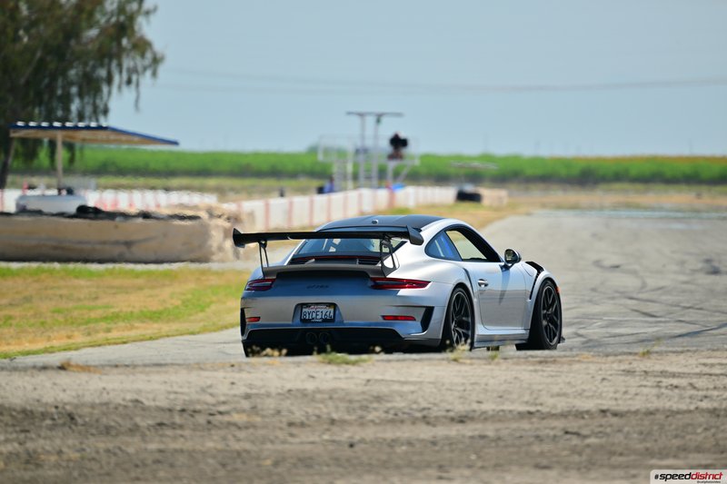 Porsche 911 GT3 RS silver