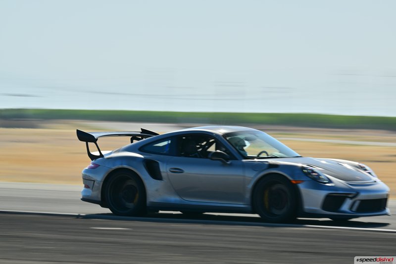Porsche 911 GT3 RS silver