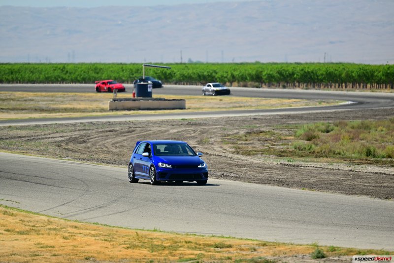 Volkswagen Golf R