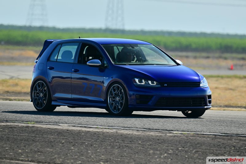 Volkswagen Golf R