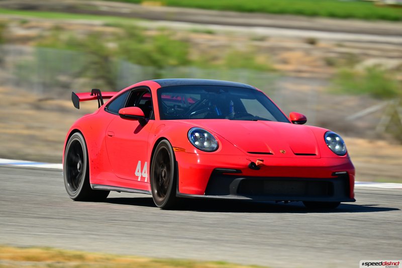 Porsche 911 GT3 RS red