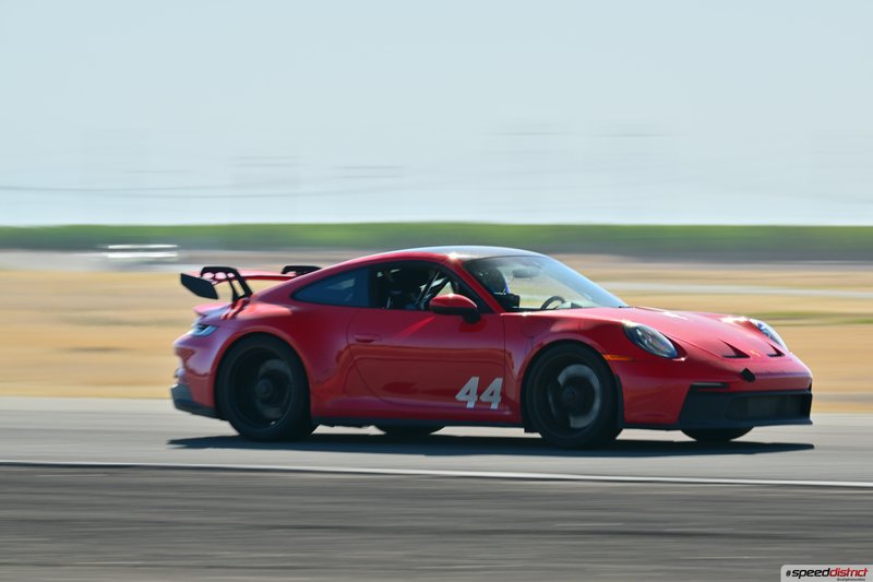 Porsche 911 GT3 RS red