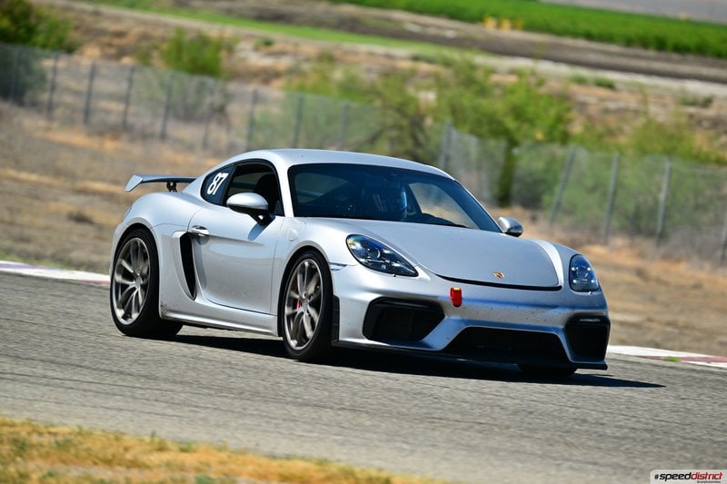 Porsche Cayman GT4