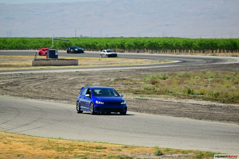 Volkswagen Golf R