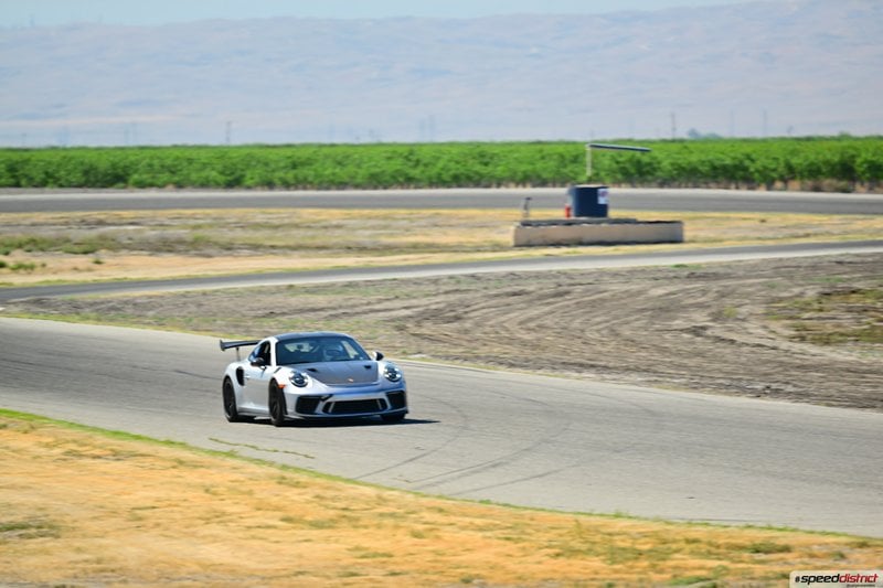 Porsche 911 GT3 RS silver