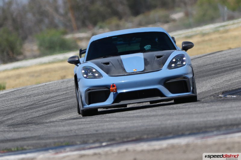 Porsche Cayman GT4 RS