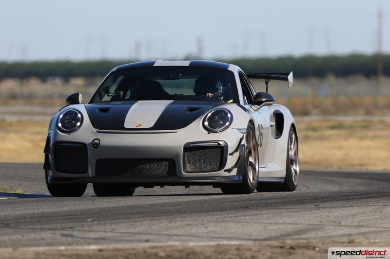Porsche 911 GT2 RS