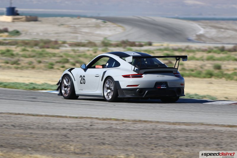 Porsche 911 GT2 RS