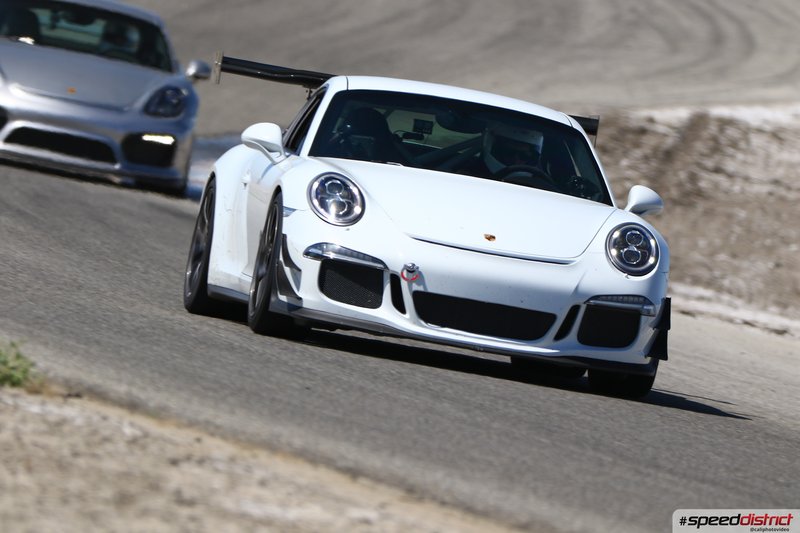 Porsche 911 GT3 white