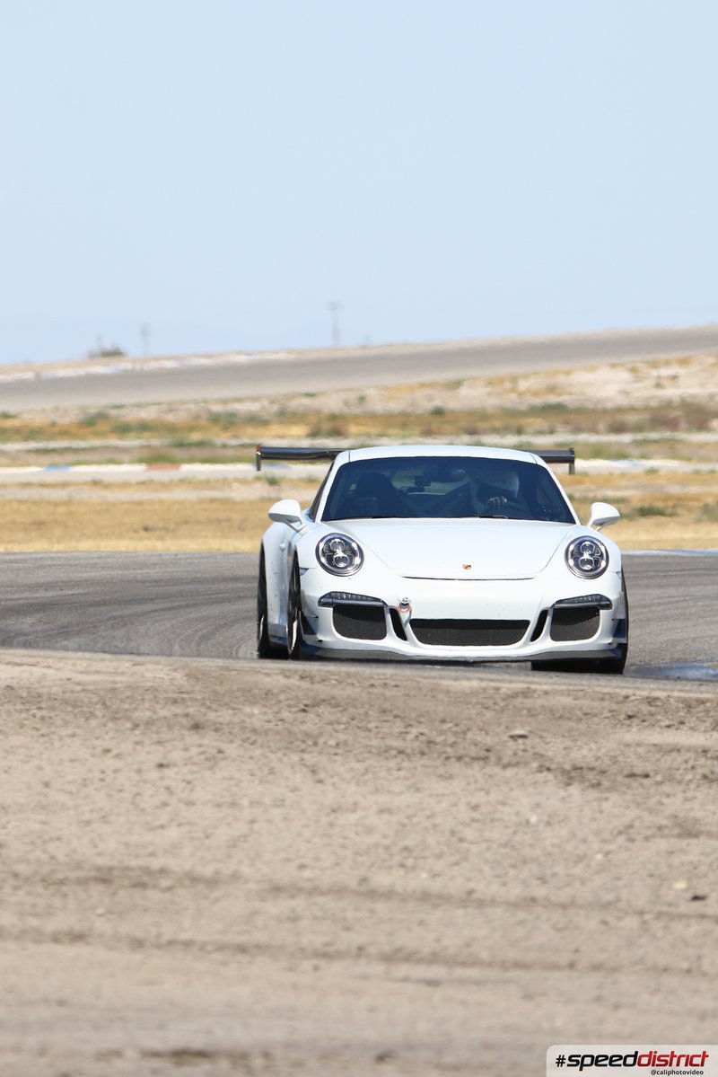 Porsche 911 GT3 Cup white