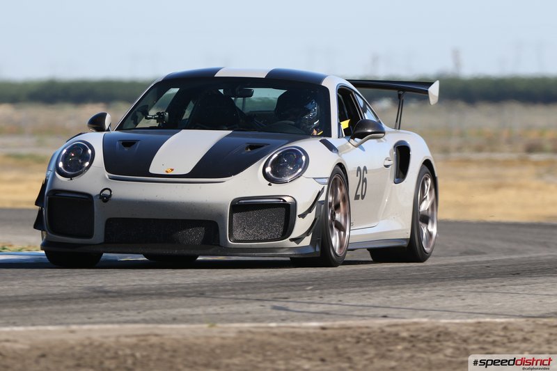 Porsche 911 GT2 RS