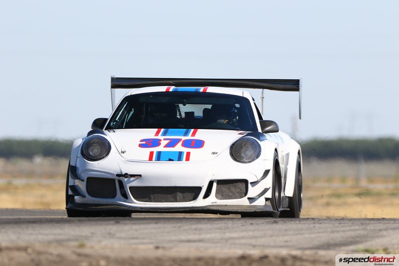 Porsche 911 GT3 Cup white