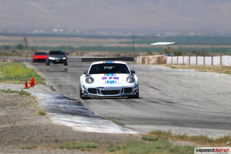 Porsche 911 GT3 white