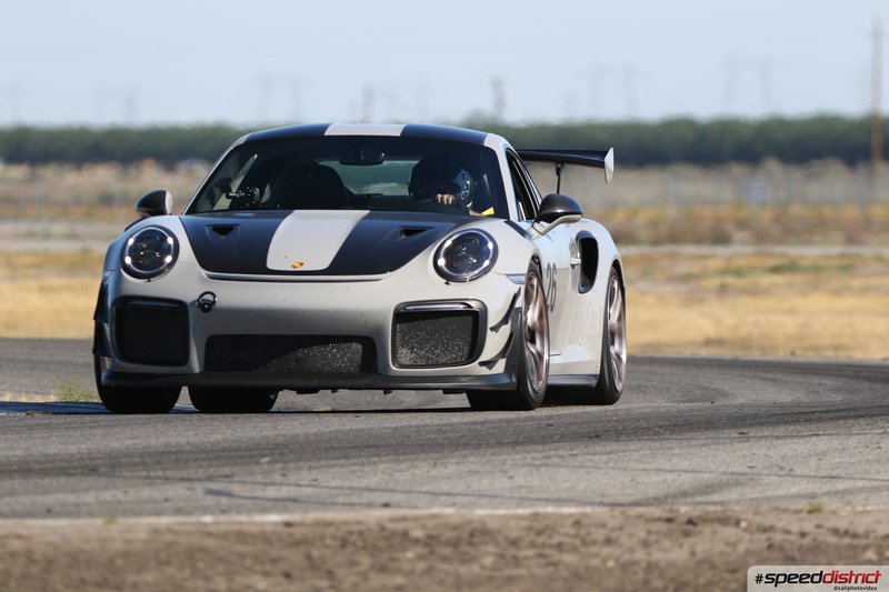 Porsche 911 GT2 RS