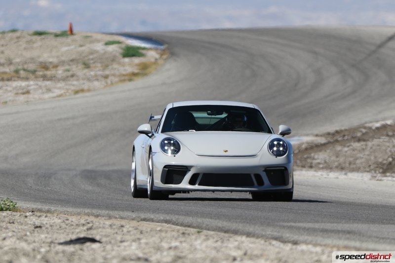 Porsche 911 GT3 white